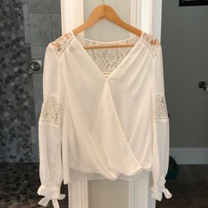 Blouse cream